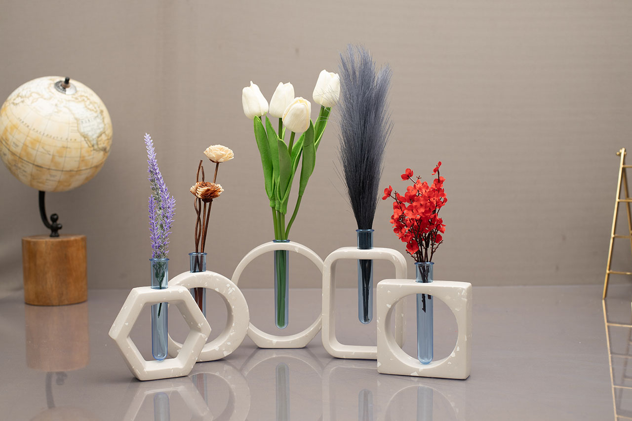 Test Tube Flower Vase in 2023  Flower vases, Test tube, Aesthetic