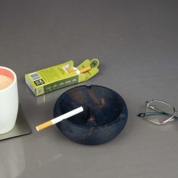 CIGGRIN - Improve Your Smoking Experience With This Elegant Ashtray
