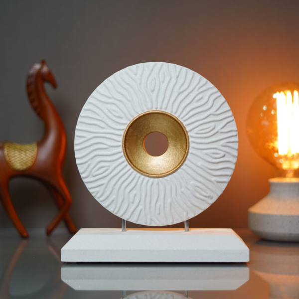 Echo Loop I A Modern Sculpture That Speaks in Subtle Curves And Timeless Style